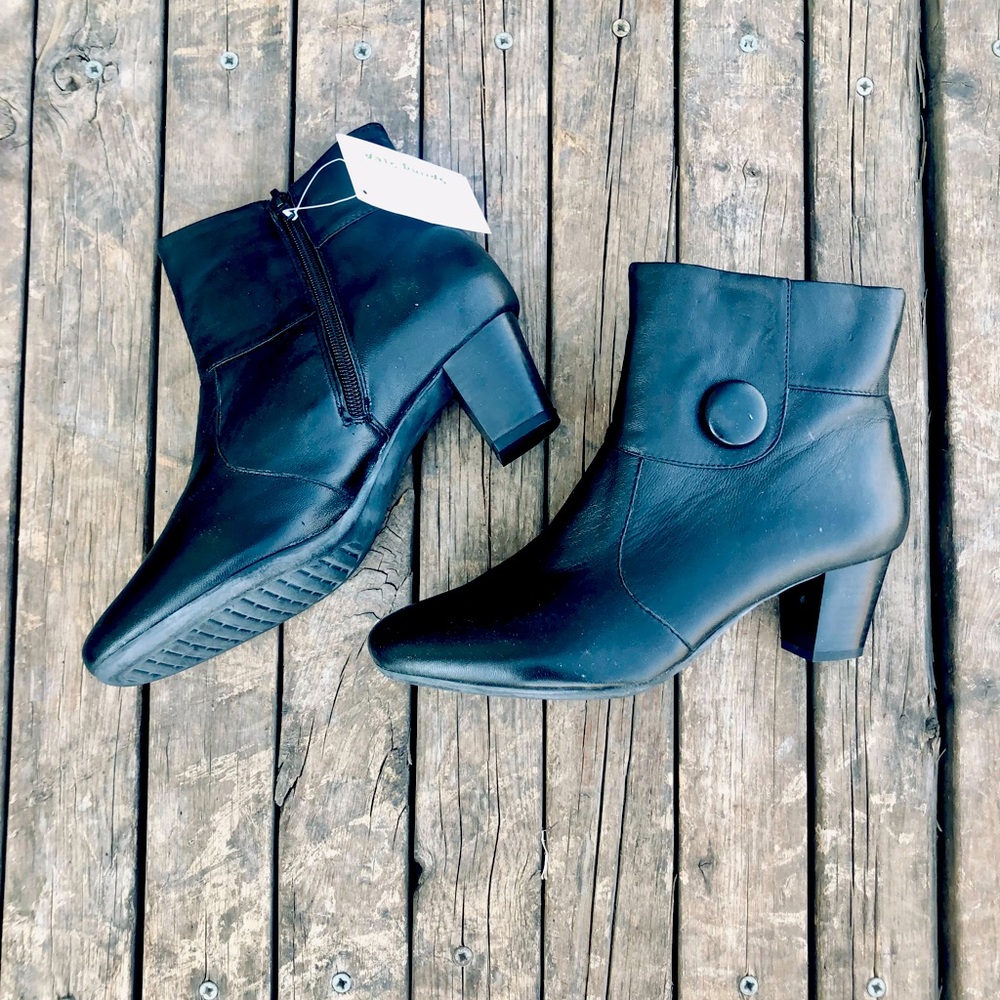 NWT!! Spring Step Ariella Ankle Boots